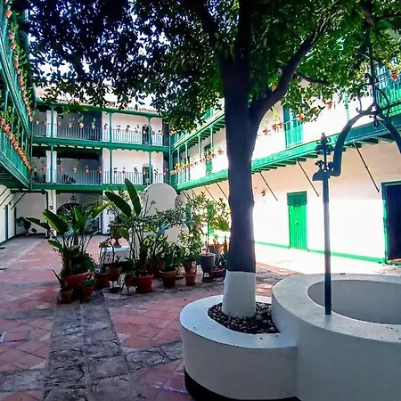 La Puerta De Setas De Apartment *
